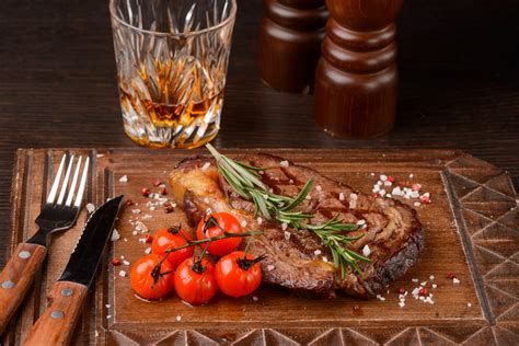 what food pairs well with whiskey: exploring the art of pairing flavors